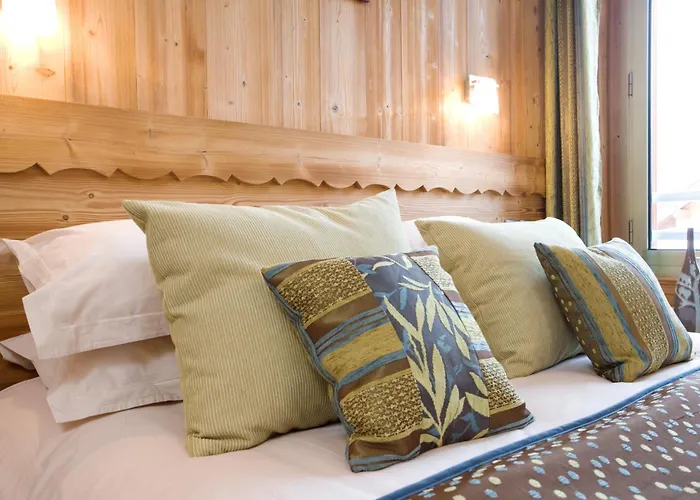 Aiguille Du Midi - Hotel & Restaurant Chamonix Mont Blanc